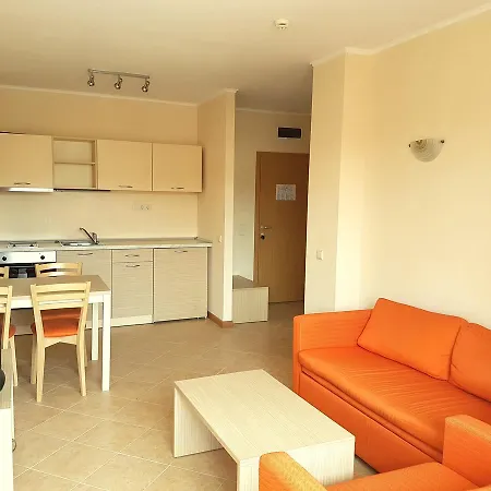 Rent Royal Sun Apartament *